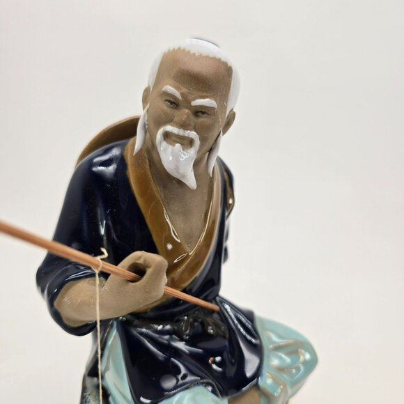 Mudman Figurine Elderly Fisherman On Rock Holding Fishing Rod Vintage Art JE137 - Picture 2 of 10
